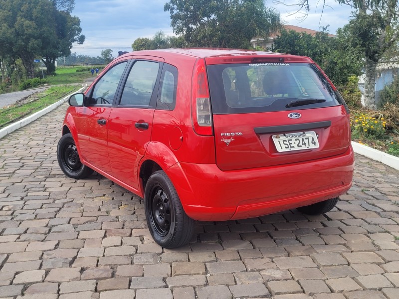 FIESTA 1.0 ROCAM 8V FLEX 4P MANUAL - 2012 - CARLOS BARBOSA