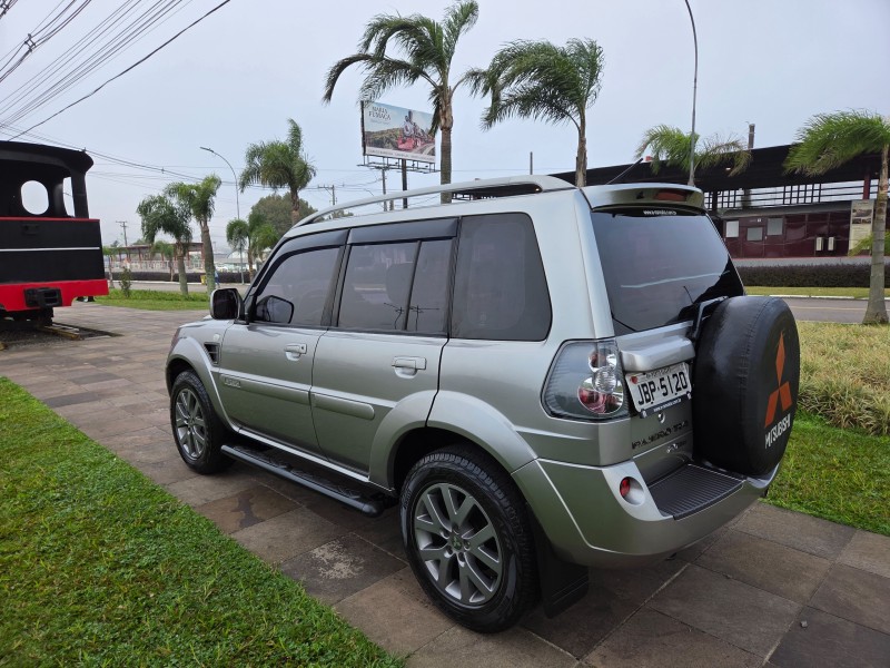 PAJERO TR4 2.0 4X2 16V 140CV FLEX 4P AUTOMÁTICO - 2015 - CARLOS BARBOSA