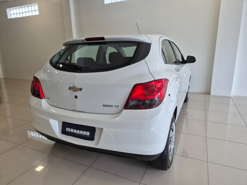 ONIX 1.4 MPFI LT 8V FLEX 4P MANUAL - 2015 - BENTO GONçALVES