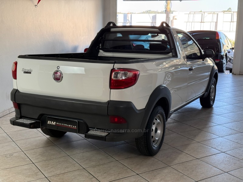 STRADA 1.4 MPI HARD WORKING CS 8V FLEX 2P MANUAL - 2020 - GUAPORé