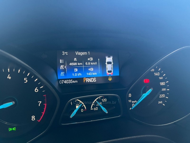 FOCUS 2.0 TITANIUM PLUS FASTBACK 16V FLEX 4P AUTOMÁTICO - 2018 - CAXIAS DO SUL