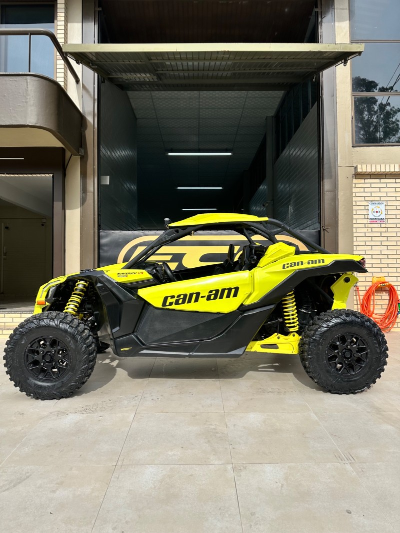 MAVERICK XRC X3 XRC TURBO RR 72 - 2018 - CAXIAS DO SUL