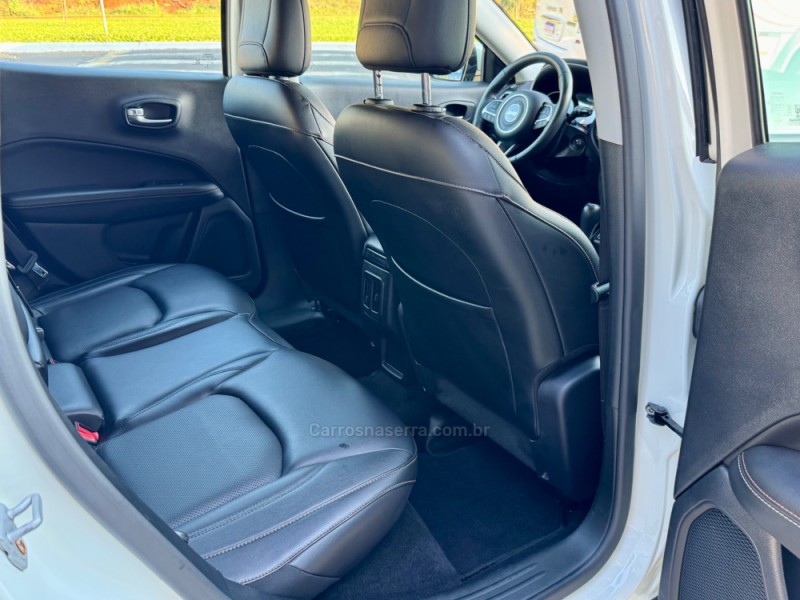 COMPASS 2.0 16V FLEX LONGITUDE AUTOMÁTICO - 2018 - LAJEADO