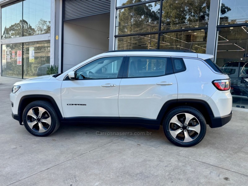 COMPASS 2.0 16V FLEX LONGITUDE AUTOMÁTICO - 2018 - LAJEADO