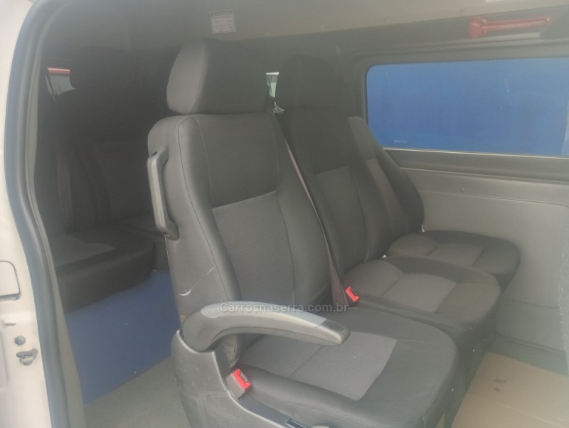 JUMPY 1.6 MINIBUS TURBO DIESEL BLUE HDI - 2019 - FARROUPILHA