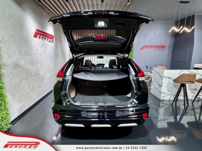 ECLIPSE CROSS 1.5 HPE-S AWC 16V GASOLINA 4P AUTOMÁTICO - 2024 - NOVA PRATA