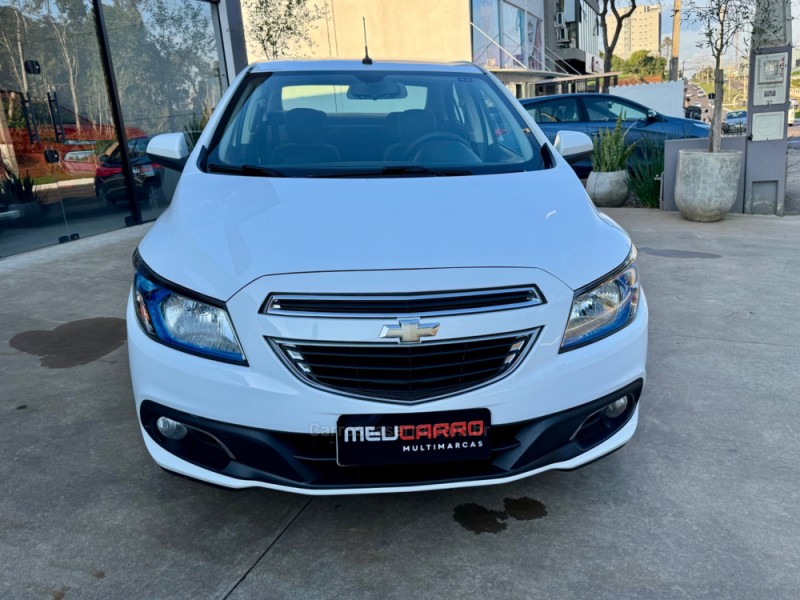 PRISMA 1.4 MPFI LTZ 8V FLEX 4P AUTOMÁTICO - 2015 - LAJEADO