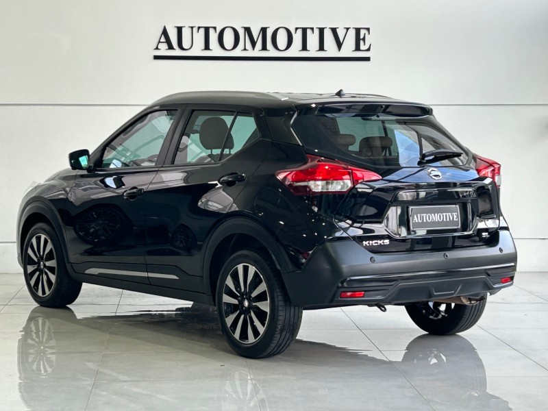 KICKS 1.6 16V FLEX SL 4P XTRONIC - 2017 - CAXIAS DO SUL