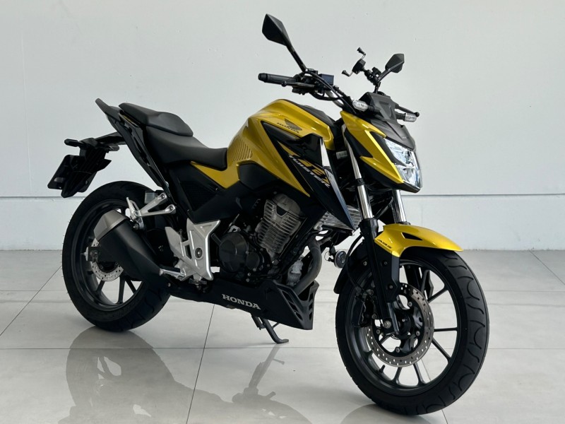cb 300f twister abs 2023 caxias do sul