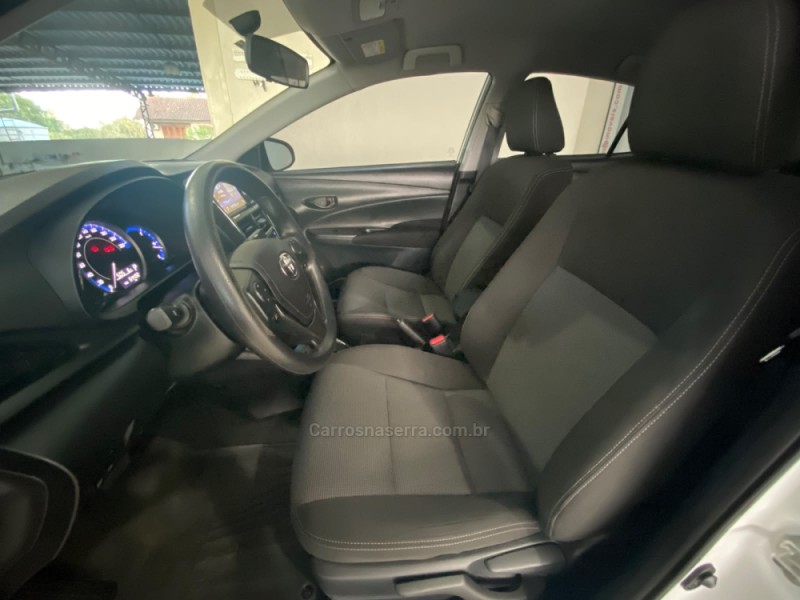 YARIS 1.5 XL 16V FLEX 4P AUTOMATÍCO - 2025 - LAJEADO