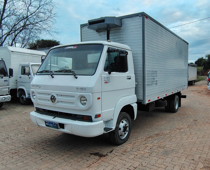 8 150 e delivery plus 2009 portao