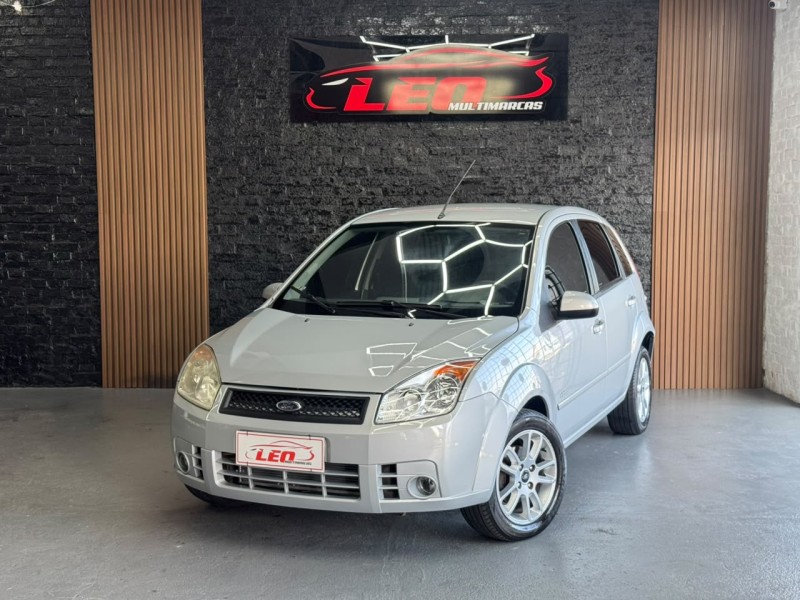 fiesta 1.6 mpi class hatch 8v flex 4p manual 2010 caxias do sul