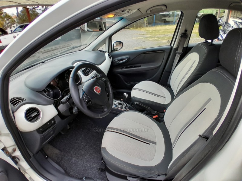PUNTO 1.6 ESSENCE 16V FLEX 4P AUTOMATIZADO - 2013 - VERANóPOLIS
