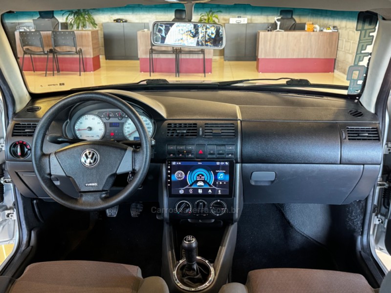 PARATI 2.0 MI CROSSOVER 8V GASOLINA 4P MANUAL G.III - 2003 - DOIS IRMãOS
