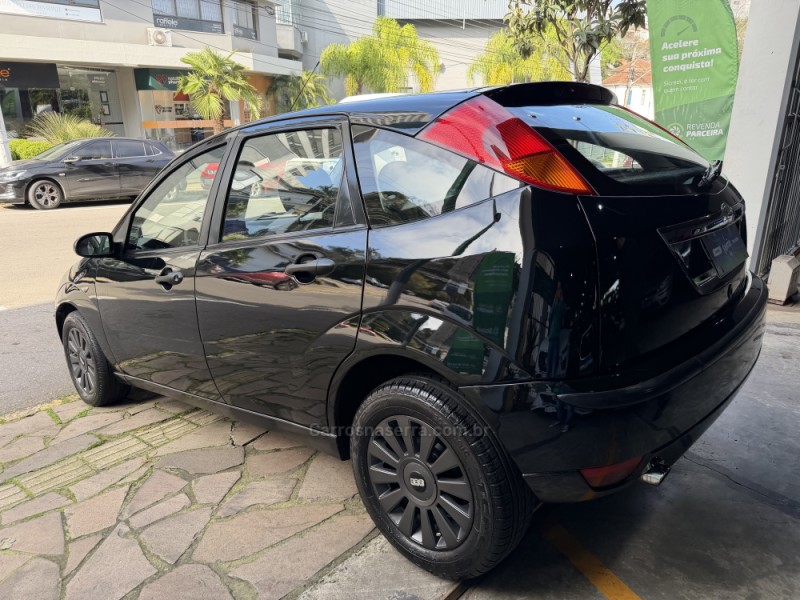 FOCUS 1.6 8V FLEX 4P MANUAL - 2008 - BENTO GONçALVES