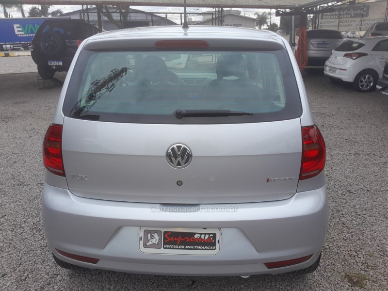 FOX 1.6 MI 8V FLEX 4P AUTOMATIZADO - 2011 - VERANóPOLIS