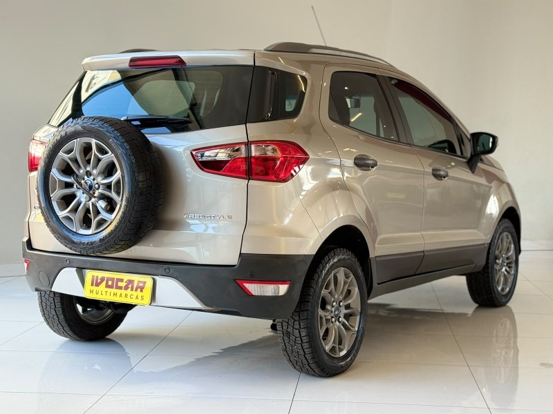 ECOSPORT 1.6 FREESTYLE 8V FLEX 4P MANUAL - 2017 - VACARIA