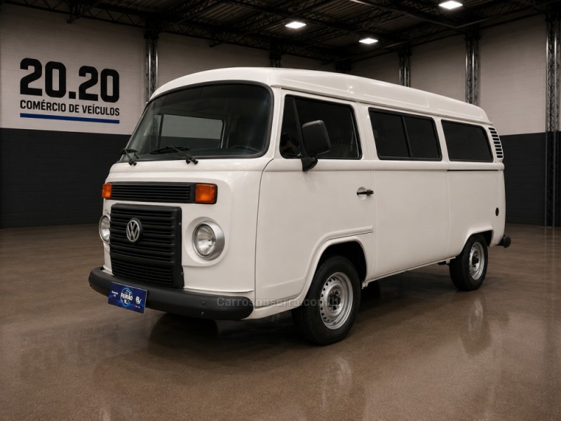 kombi 1.4 mi std lotacao 8v flex 3p manual 2013 farroupilha