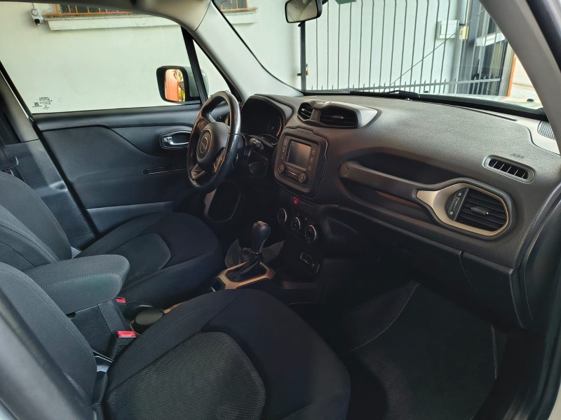 RENEGADE 1.8 16V FLEX LONGITUDE 4P AUTOMÁTICO - 2016 - CAXIAS DO SUL
