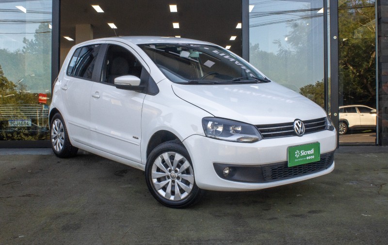FOX 1.0 MI 8V FLEX 4P MANUAL - 2011 - FARROUPILHA