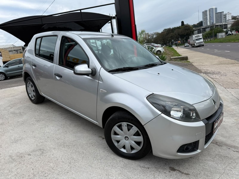 sandero 1.0 expression 16v flex 4p manual 2014 caxias do sul