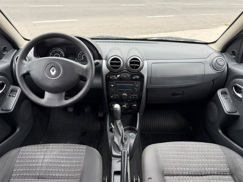 SANDERO 1.0 EXPRESSION 16V FLEX 4P MANUAL - 2014 - CAXIAS DO SUL