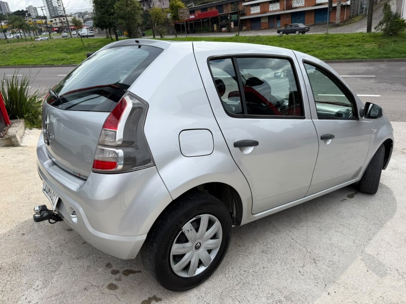 SANDERO 1.0 EXPRESSION 16V FLEX 4P MANUAL - 2014 - CAXIAS DO SUL