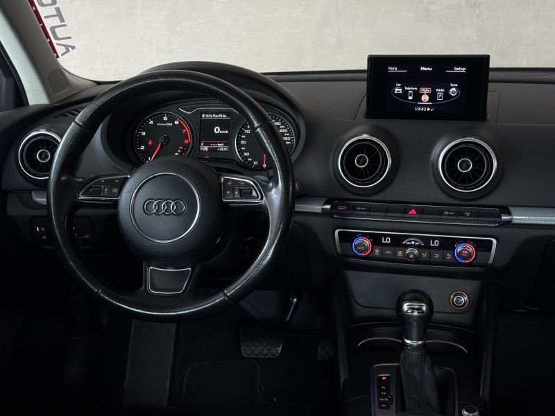 A3 1.8 TFSI SEDAN AMBITION 16V 180CV GASOLINA 4P S TRONIC - 2015 - CAXIAS DO SUL