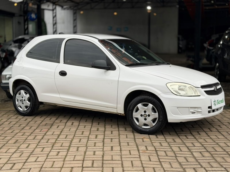 CELTA 1.0 MPFI LIFE 8V GASOLINA 2P MANUAL - 2012 - LAGOA VERMELHA