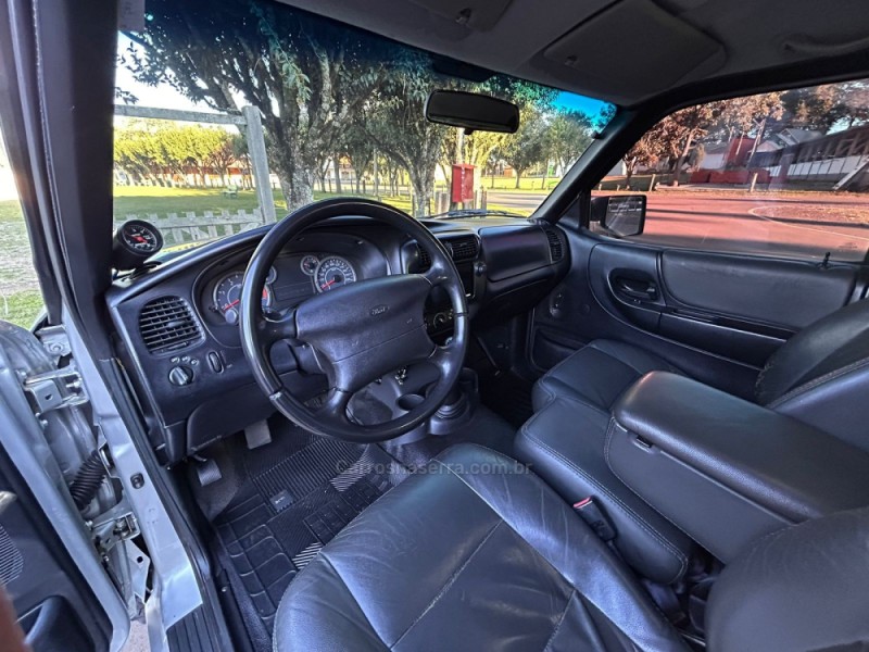 RANGER 3.0 XL 4X4 CS TURBO ELECTRONIC DIESEL 2P MANUAL - 2010 - VACARIA