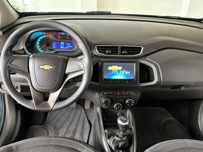 ONIX 1.4 MPFI LT 8V FLEX 4P MANUAL - 2015 - BENTO GONçALVES