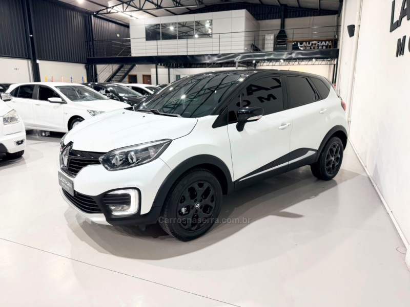 CAPTUR 2.0 16V FLEX INTENSE AUTOMÁTICO - 2018 - NOVO HAMBURGO