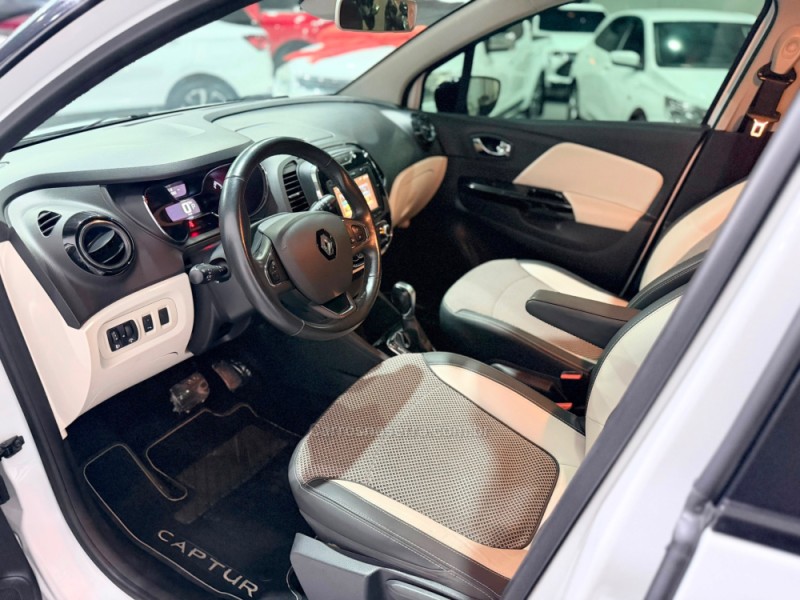 CAPTUR 2.0 16V FLEX INTENSE AUTOMÁTICO - 2018 - NOVO HAMBURGO