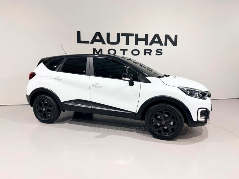 CAPTUR 2.0 16V FLEX INTENSE AUTOMÁTICO - 2018 - NOVO HAMBURGO