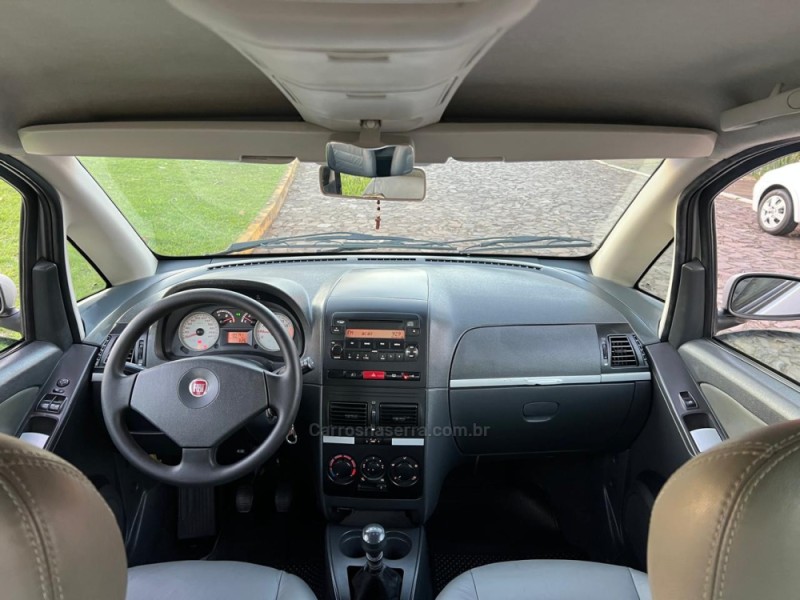 IDEA 1.4 MPI ELX 8V FLEX 4P MANUAL - 2010 - DOIS IRMãOS