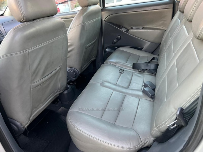 IDEA 1.4 MPI ELX 8V FLEX 4P MANUAL - 2010 - DOIS IRMãOS