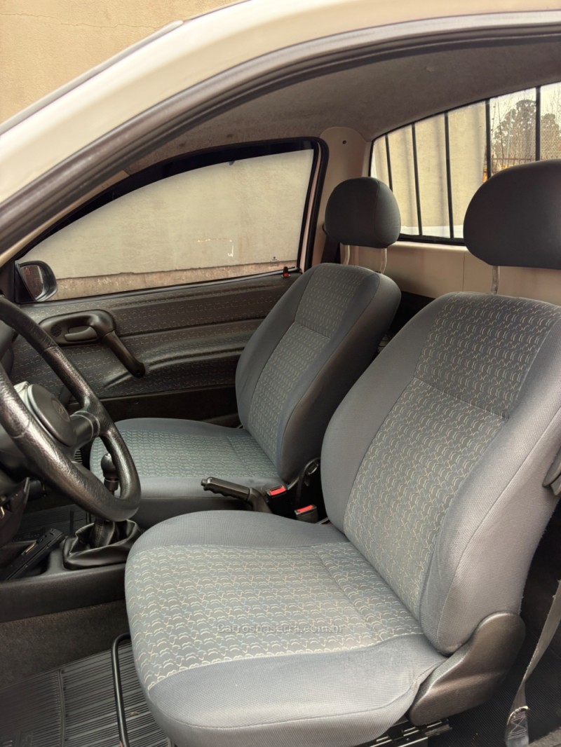 CORSA 1.6 MPFI STD CS PICK-UP 8V GASOLINA 2P MANUAL - 2001 - CAXIAS DO SUL