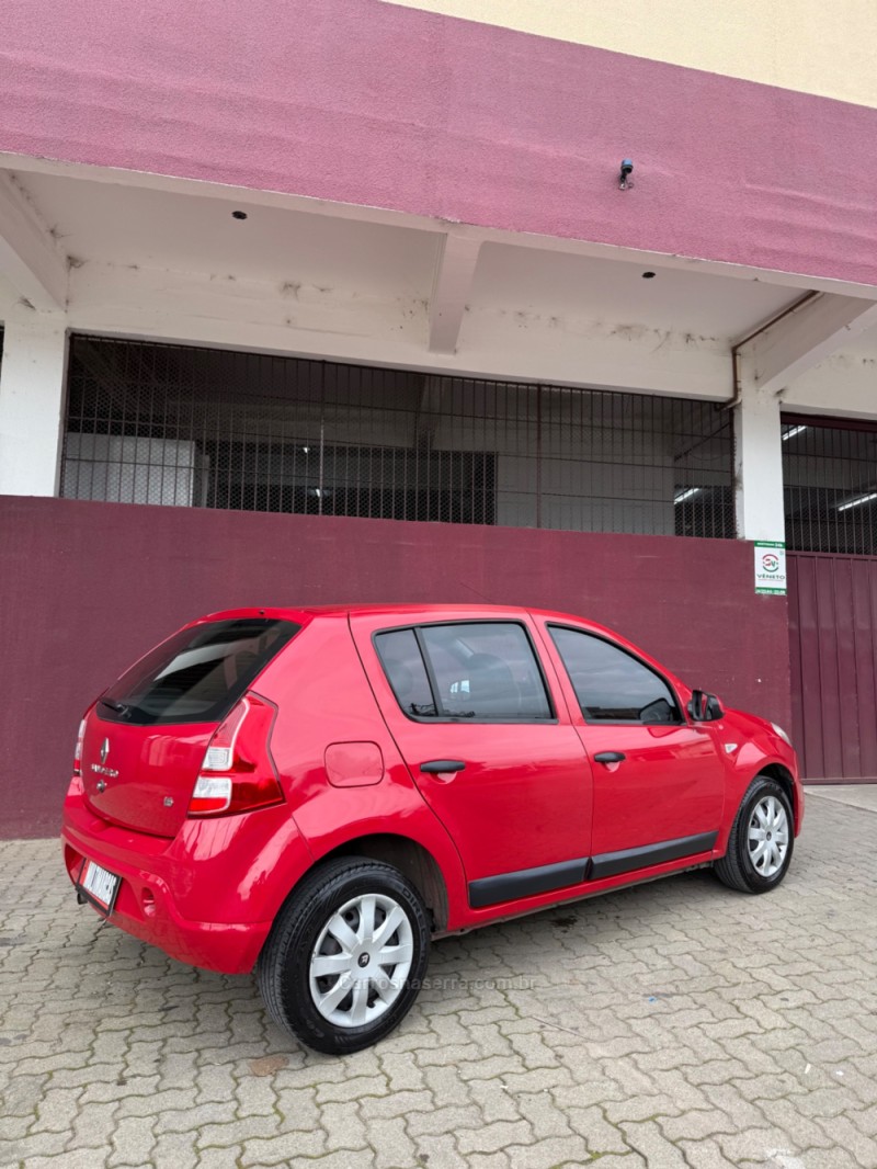 SANDERO  - 2013 - CAXIAS DO SUL