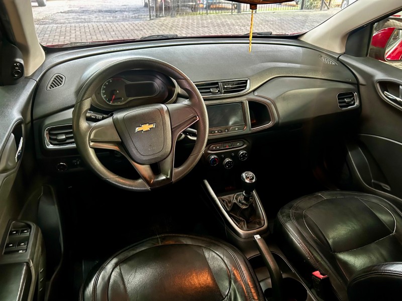 ONIX 1.4 MPFI LTZ 8V FLEX 4P MANUAL - 2015 - SãO SEBASTIãO DO CAí
