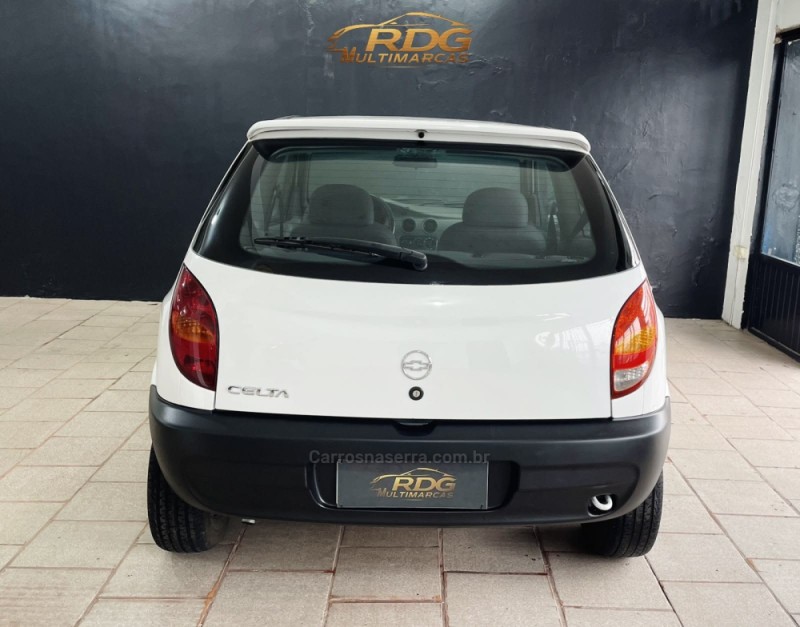 CELTA 1.0 MPFI 8V GASOLINA 2P MANUAL - 2001 - CAXIAS DO SUL