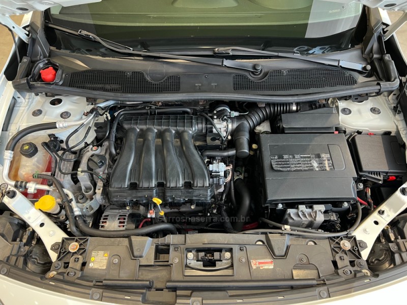 FLUENCE 2.0 DYNAMIQUE PLUS 16V FLEX 4P AUTOMÁTICO - 2016 - CAXIAS DO SUL