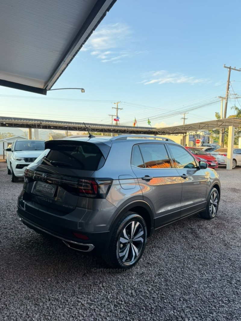 T-CROSS 1.4 HIGHLINE TSI 16V FLEX 4P AUTOMÁTICO - 2023 - LAJEADO