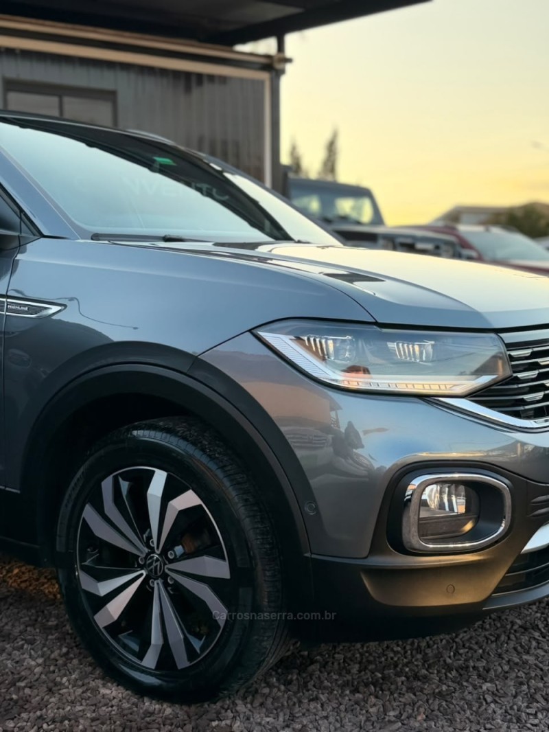 T-CROSS 1.4 HIGHLINE TSI 16V FLEX 4P AUTOMÁTICO - 2023 - LAJEADO