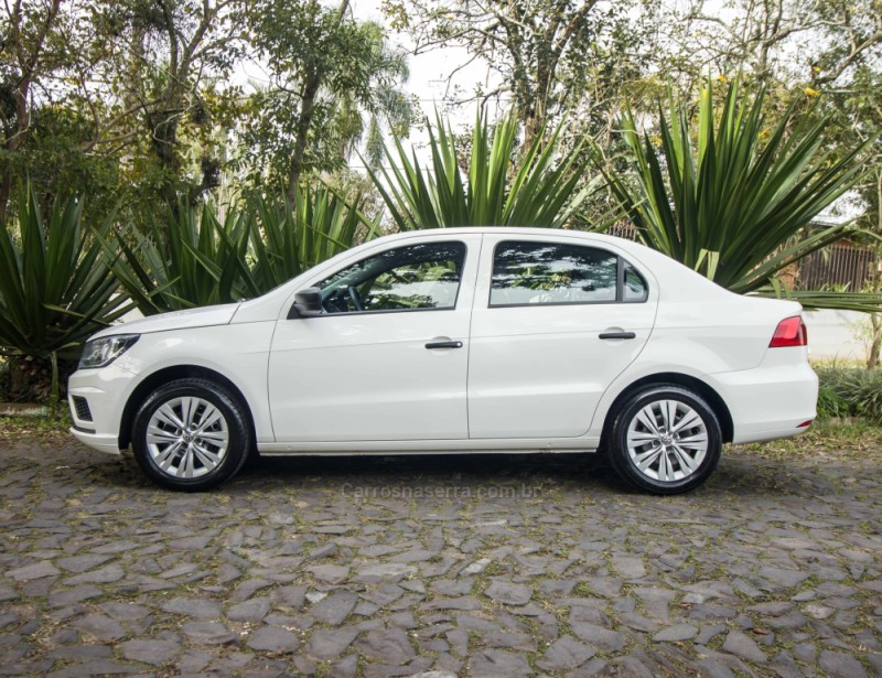 VOYAGE 1.0 12V MPI TOTALFLEX TRENDLINE 4P MANUAL - 2023 - NOVO HAMBURGO