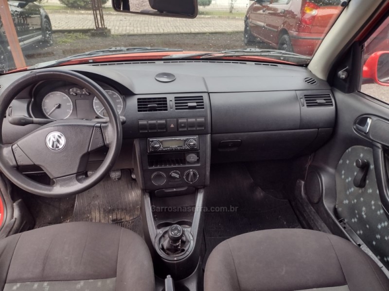 GOL 1.0 MI 16V GASOLINA 4P MANUAL G.III - 2001 - VERANóPOLIS