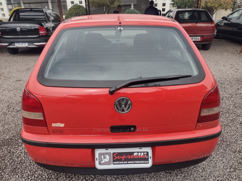 GOL 1.0 MI 16V GASOLINA 4P MANUAL G.III - 2001 - VERANóPOLIS