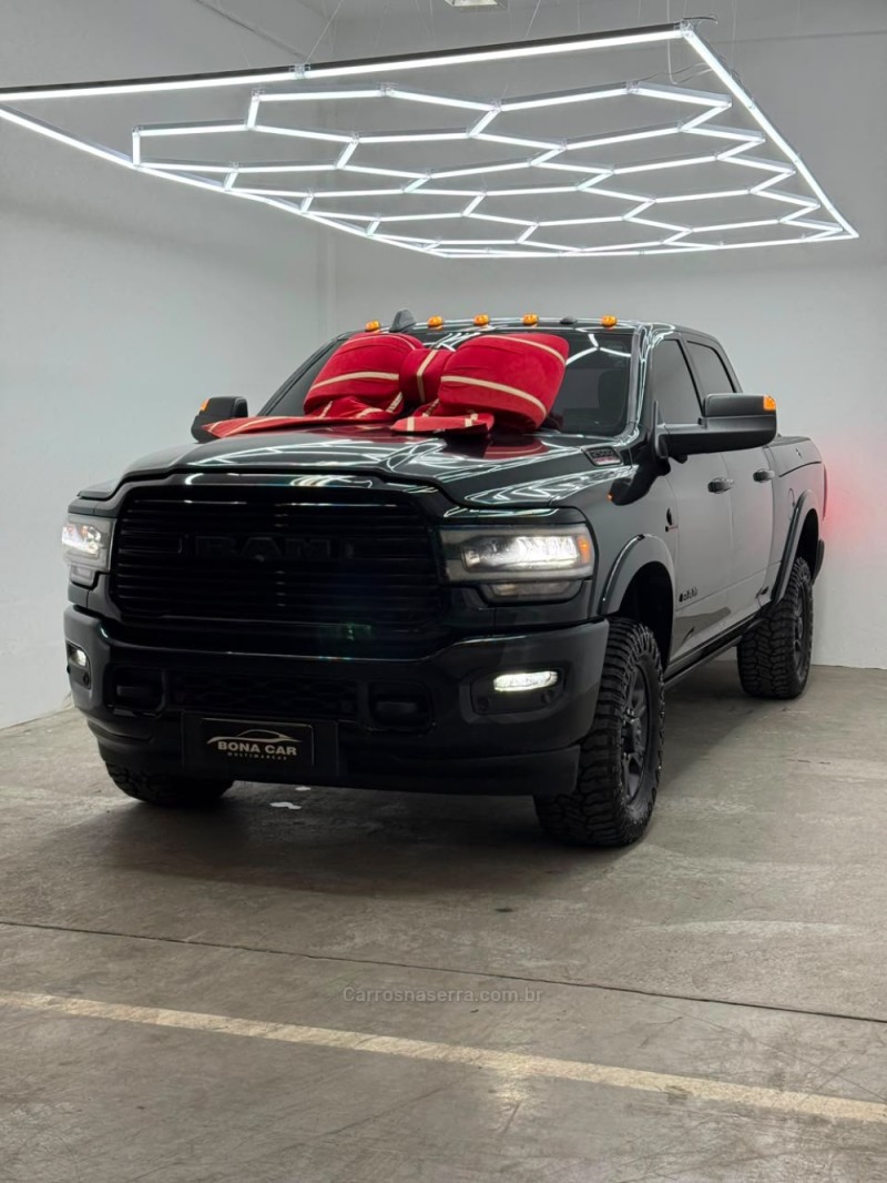 2500 LARAMIE 6.7 NIGHT ED TURBO CD 4X4 DIESEL 4P AUTOMÁTICO - 2021 - CAXIAS DO SUL