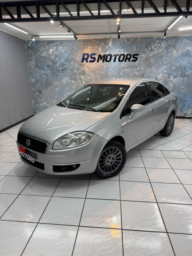 linea 1.8 hlx 16v flex 4p automatizado 2011 caxias do sul
