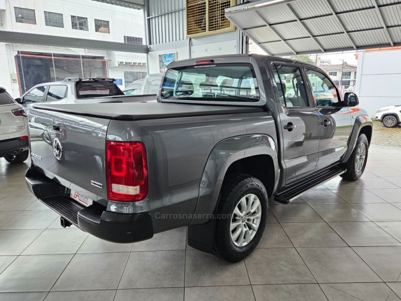 AMAROK 2.0 4X4 TDI COMFORTILINE CD DIESEL 4P AUTOMÁTICO - 2019 - TAPEJARA