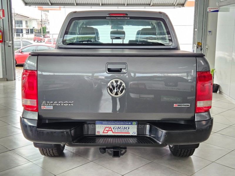 AMAROK 2.0 4X4 TDI COMFORTILINE CD DIESEL 4P AUTOMÁTICO - 2019 - TAPEJARA